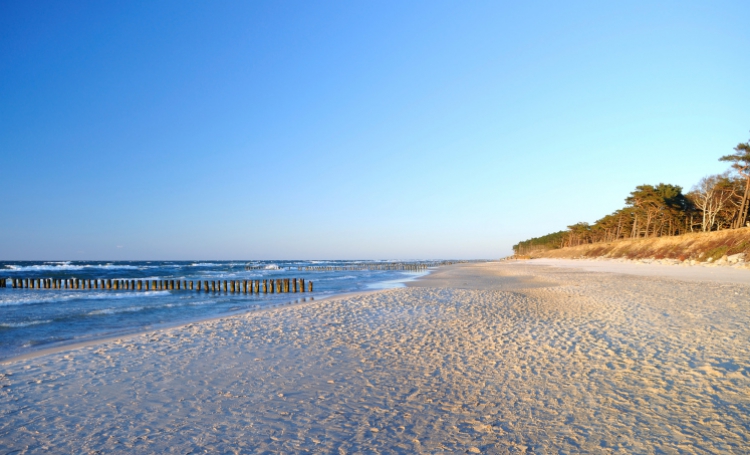 ALT Jurata – widok na plażę