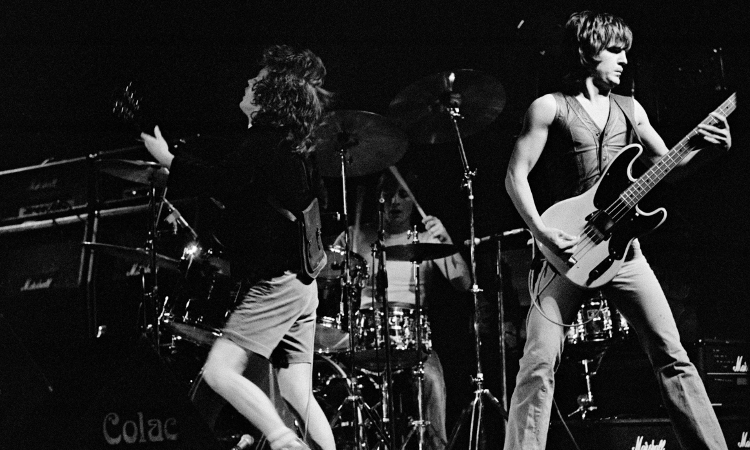 Pourquoi ACDC est le meilleur groupe de rock ?