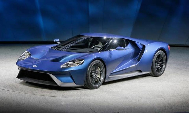 Aerodynamiczny Ford GT to supersamochód z włókna węglowego