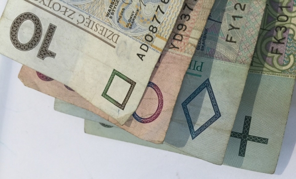 Jak działają szybkie przelewy?