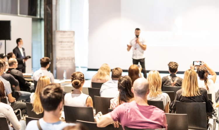 Konferencje