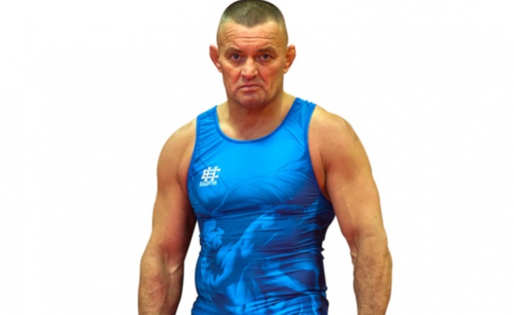 Odzież do sportów walki: U kogo warto kupić?