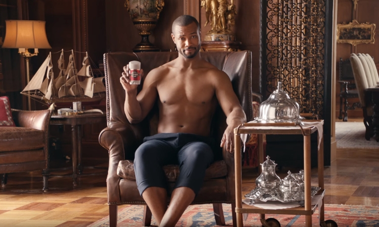 Sentez comme l’homme, homme avec Old Spice