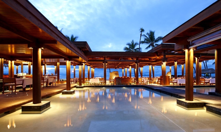 Nieskazitelna przyroda i 5-gwiazdkowy hotel to wakacje na południowym Pacyfiku